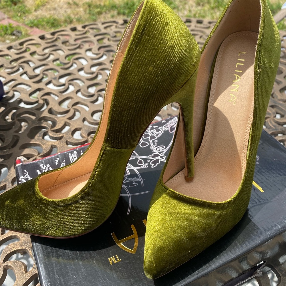 Green Liliana heels - Picture 2 of 4